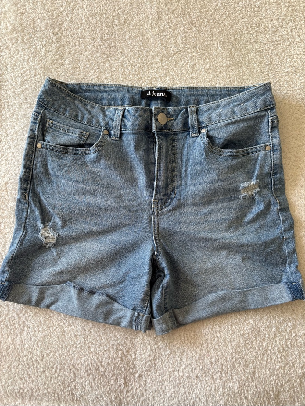 d. jeans Light Wash Rolled Hem Denim Shorts